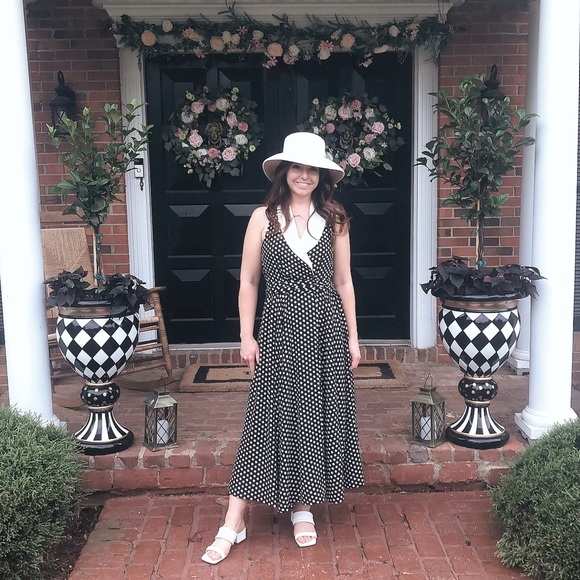 Meet your Posher, Julie - Picture 3 of 5